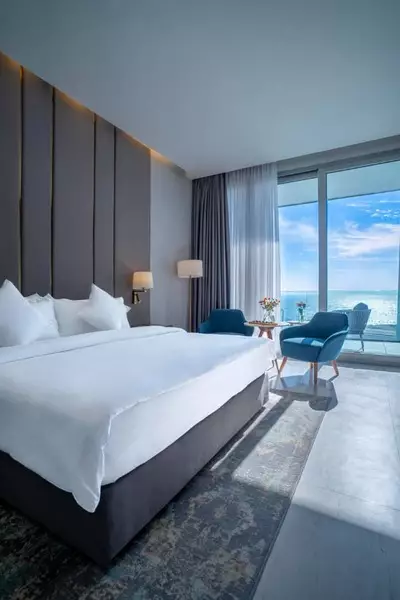 هتل آریا باستان