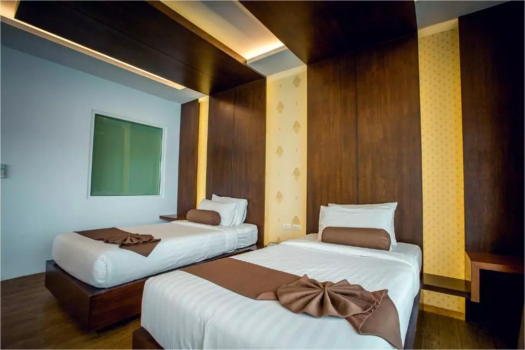 هتل فی فی کلیف بیچ