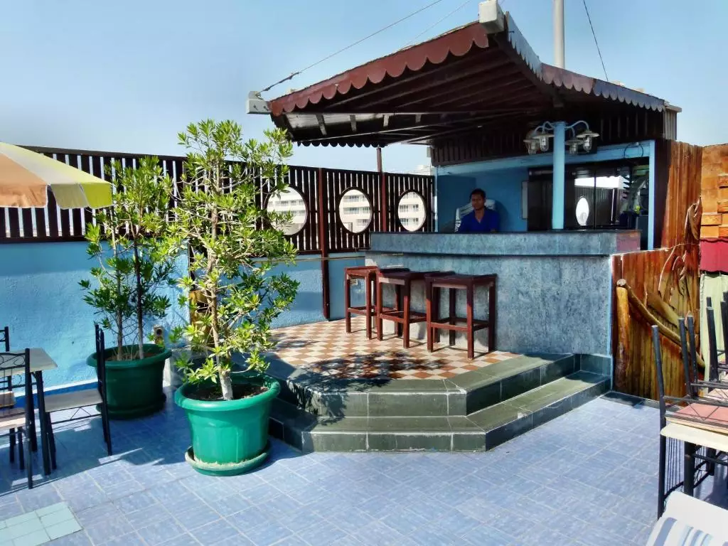 نایت آرمور (میفر سابق)