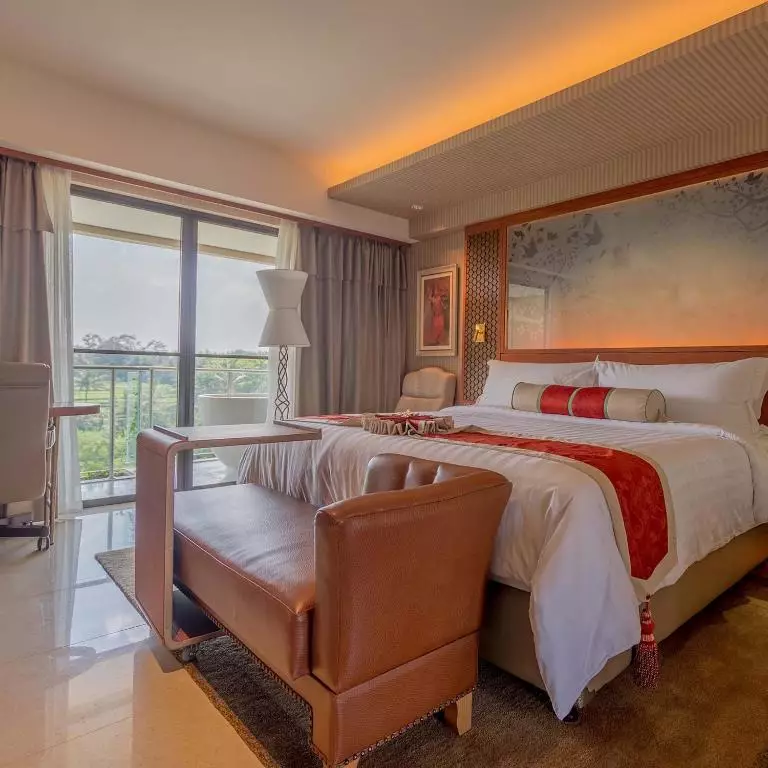 سرس اسپرینگ ریزورت