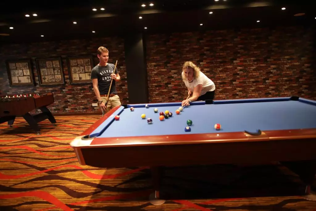 هتل گلدن کراون