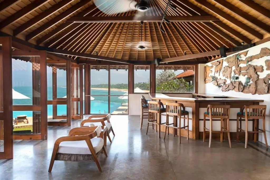 هتل جت وینگز سامان ویلا