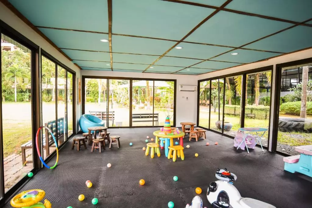 رامادا بای ویندهام انانگ