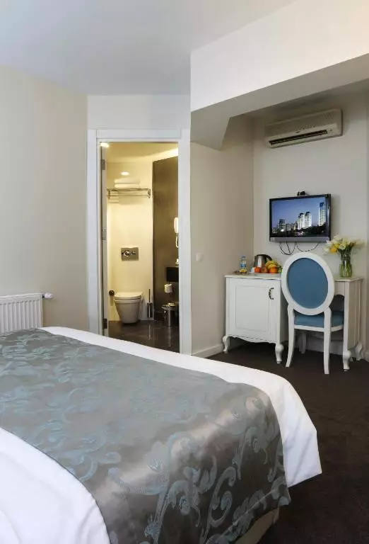 هتل بزرگ شیراز