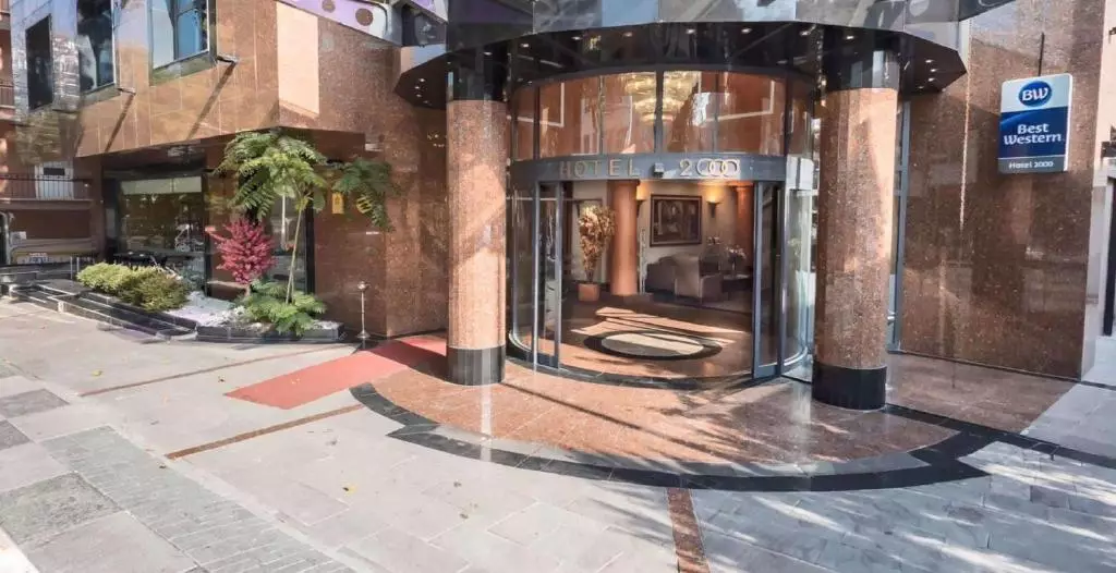 هتل ۲۰۰۰ کاواکلی دره