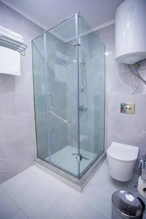 هتل آکوا و آپارتمان باتومی