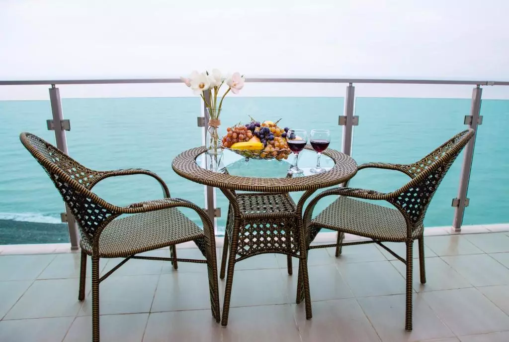 هتل آکوا و آپارتمان باتومی