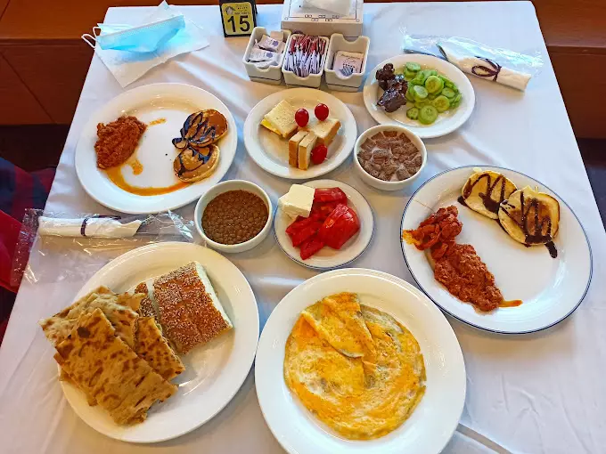 هتل بزرگ شیراز