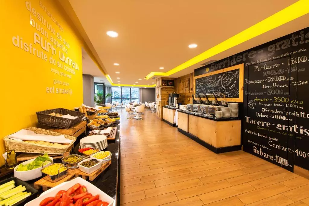 هتل اپرا سوییت