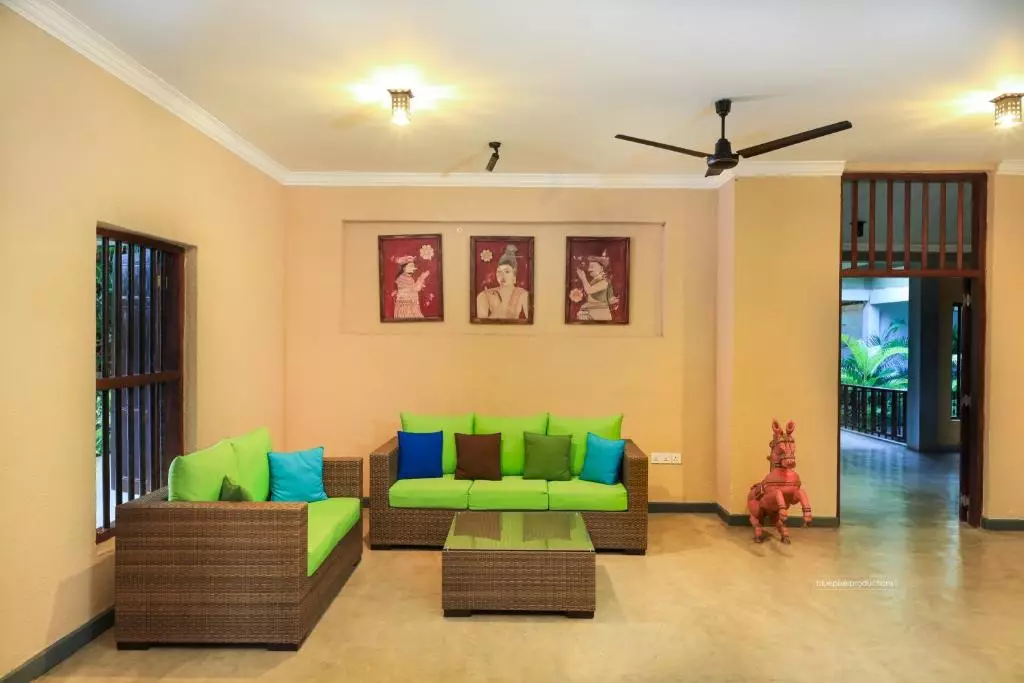 سرندیپ استون هتل و بونگالو