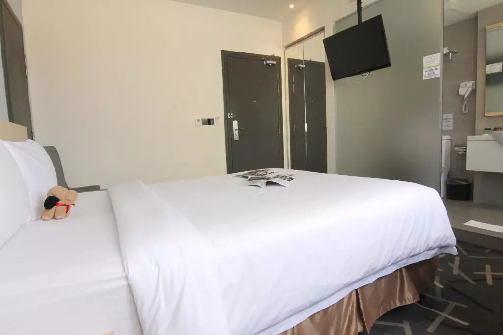 هتل پسیفیک اکسپرس سنترال مارکت