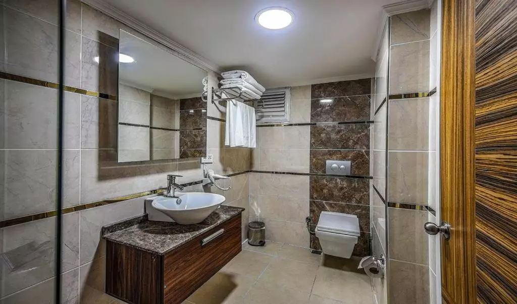 هتل مادی ازمیر