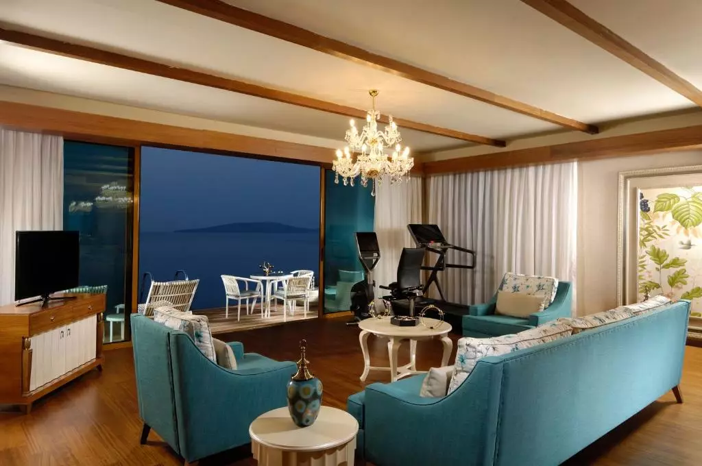 بی پریمیوم بی پریمیوم