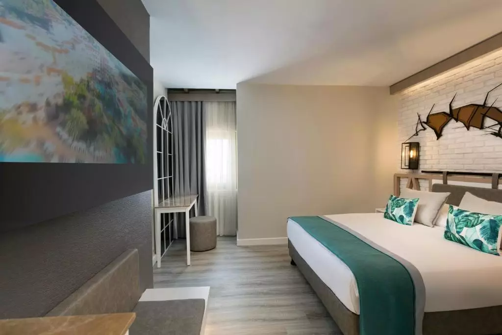 هتل لیماک آرکادیا