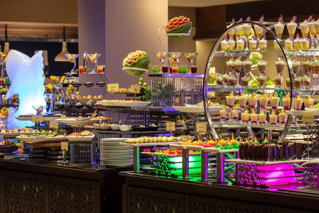 هتل ارلز ریجنسی