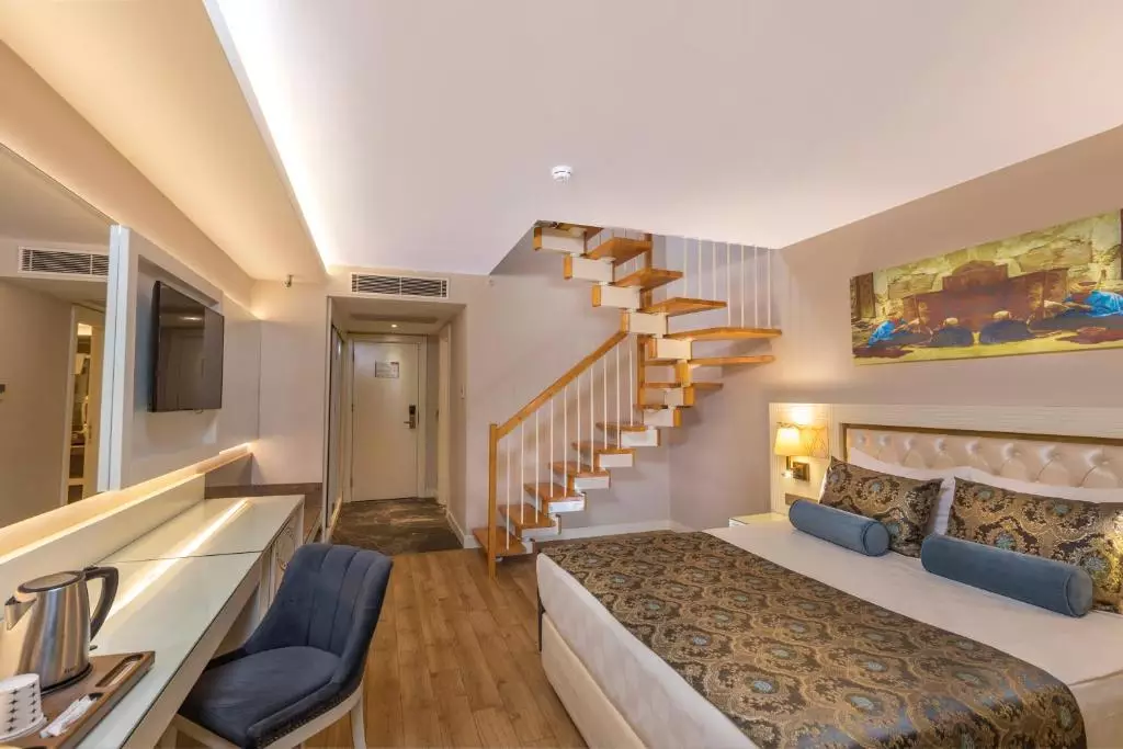 هتل حیدر پاشا پالاس