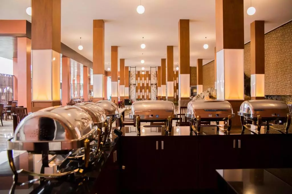 هتل فی فی کلیف بیچ