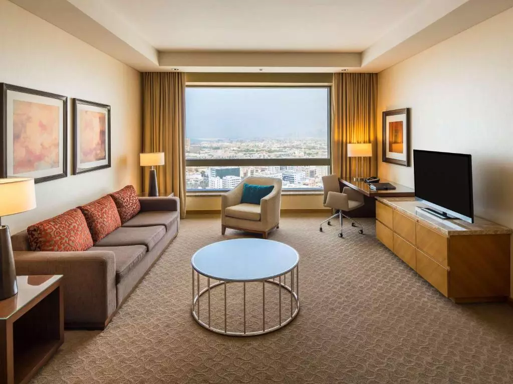 هتل سوئیس اوتل الغریر