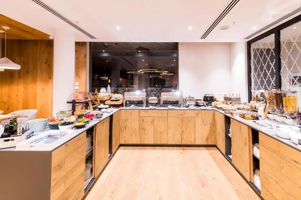 هتل بست وسترن پلاس کانگرس