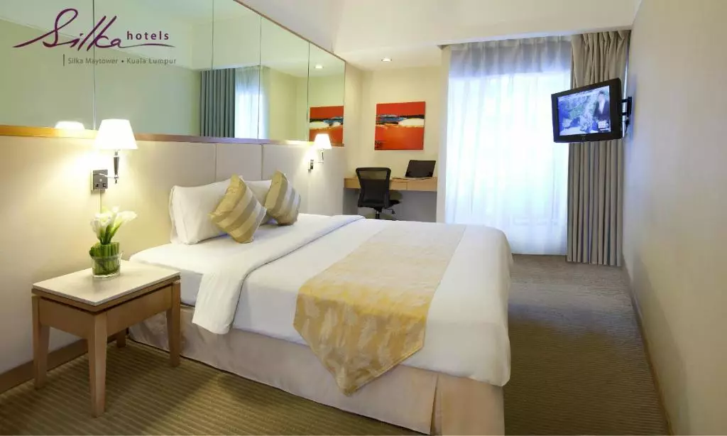 هتل سیلکا می تاور