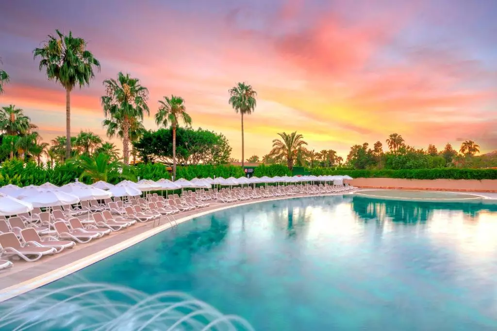 هتل کیرمان آریکاندا دلوکس