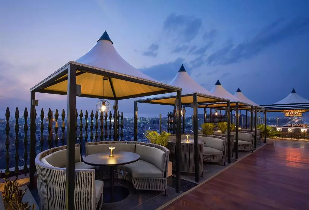 حیات پالاس جیپور