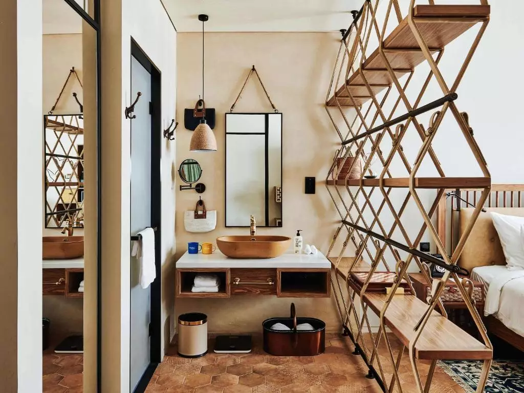 25ساعت هتل وان سنترال