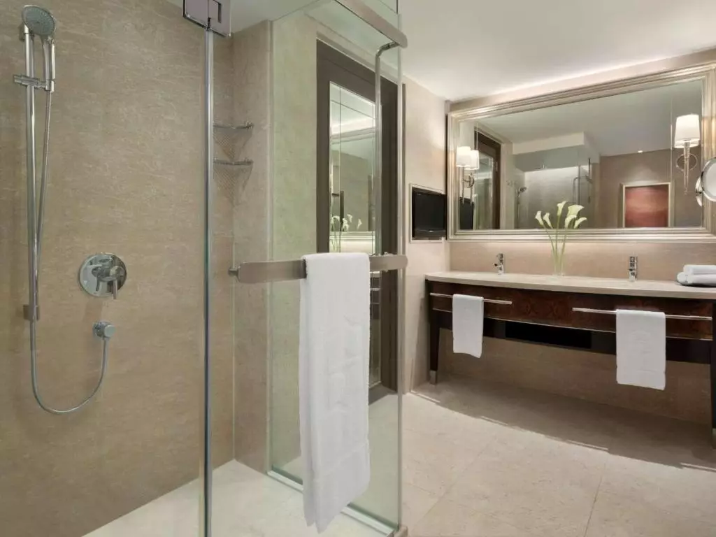 هتل شانگری لا کوالالامپور