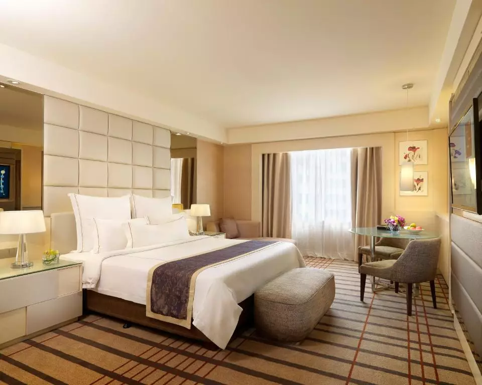 هتل وان ورد