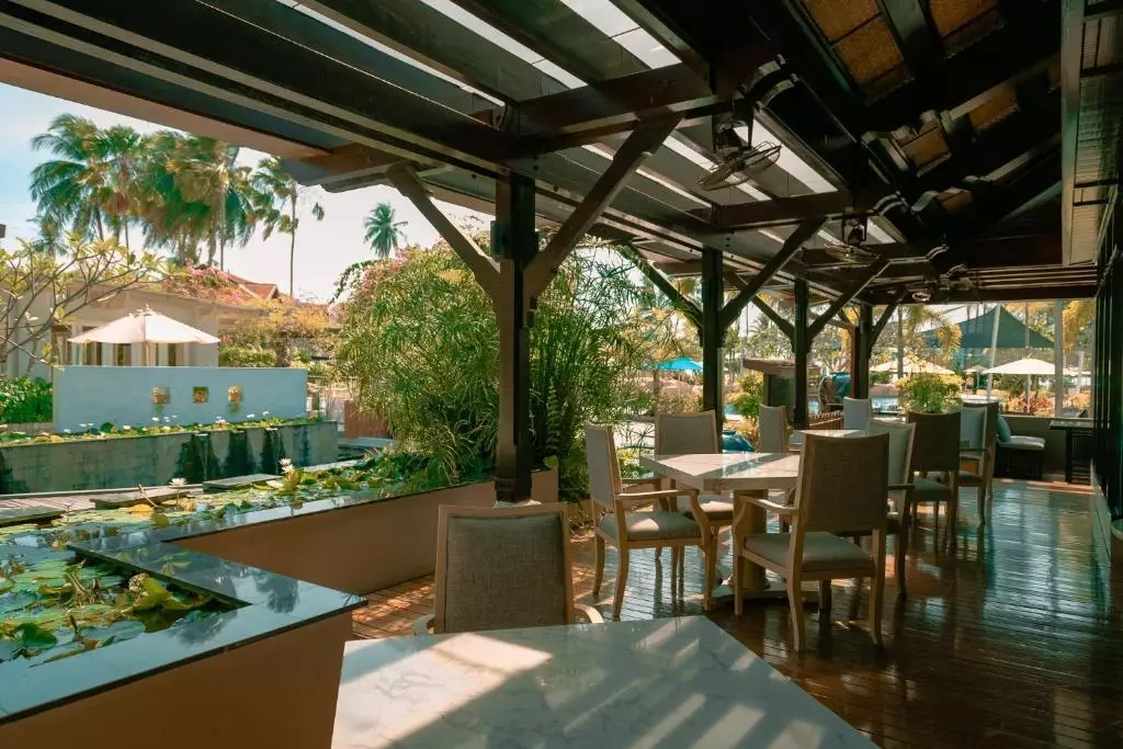 هتل  پلانگی بیچ ریزورت اند اسپا لنکاوی