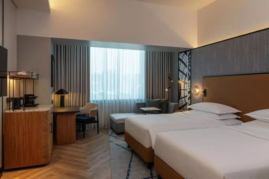 هتل شرایتون مال امارات دبی