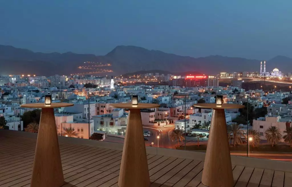 هیلتون گاردن این مسقط الخوویر