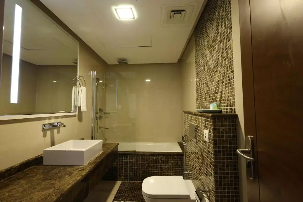 هتل بریستول این