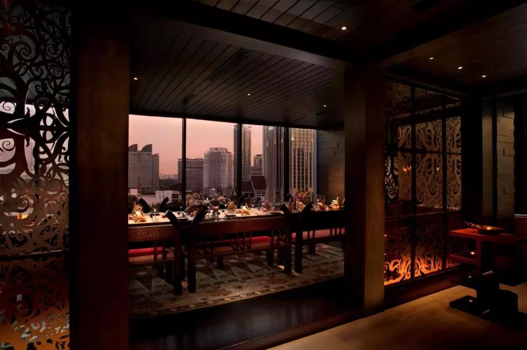 هتل دبل تری بای هیلتون