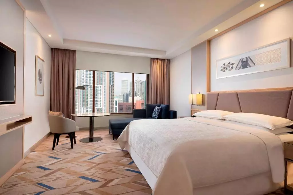 هتل شرایتون ایمپریال