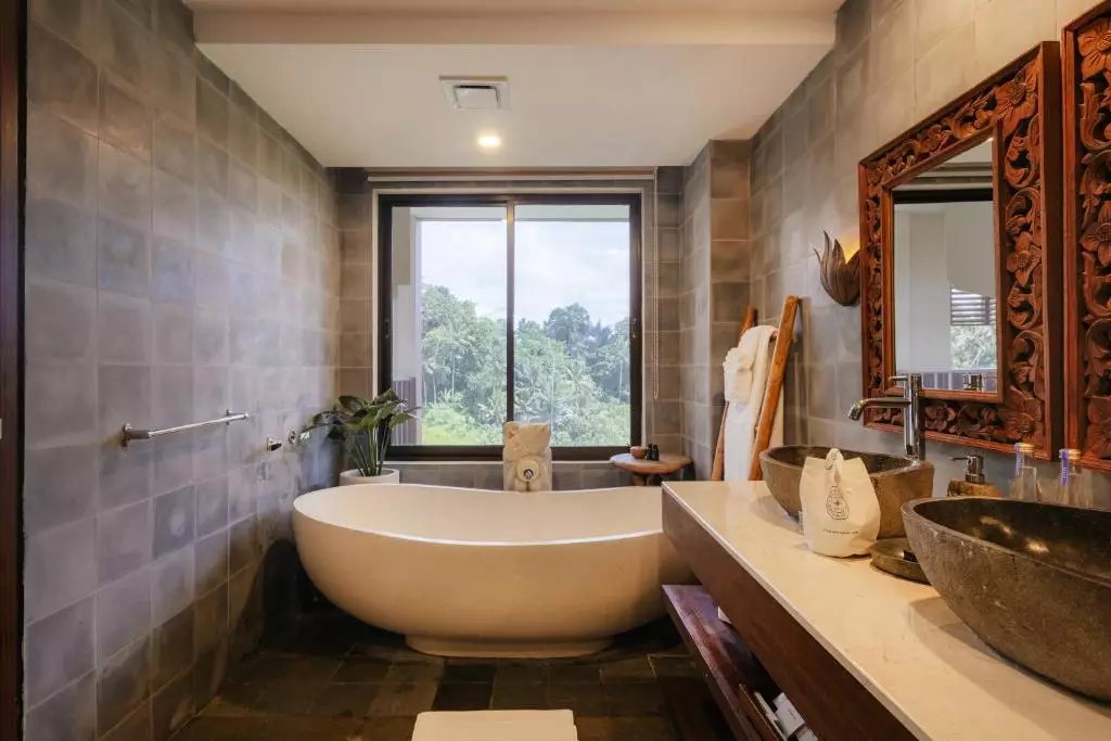 مت لند ونیا