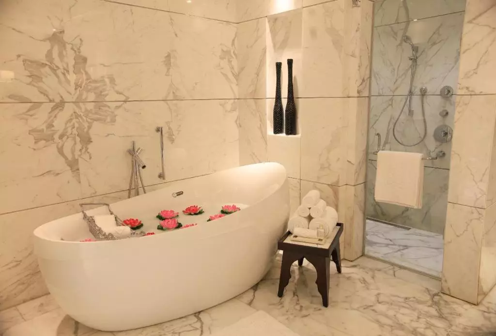 لیلا امبیانس