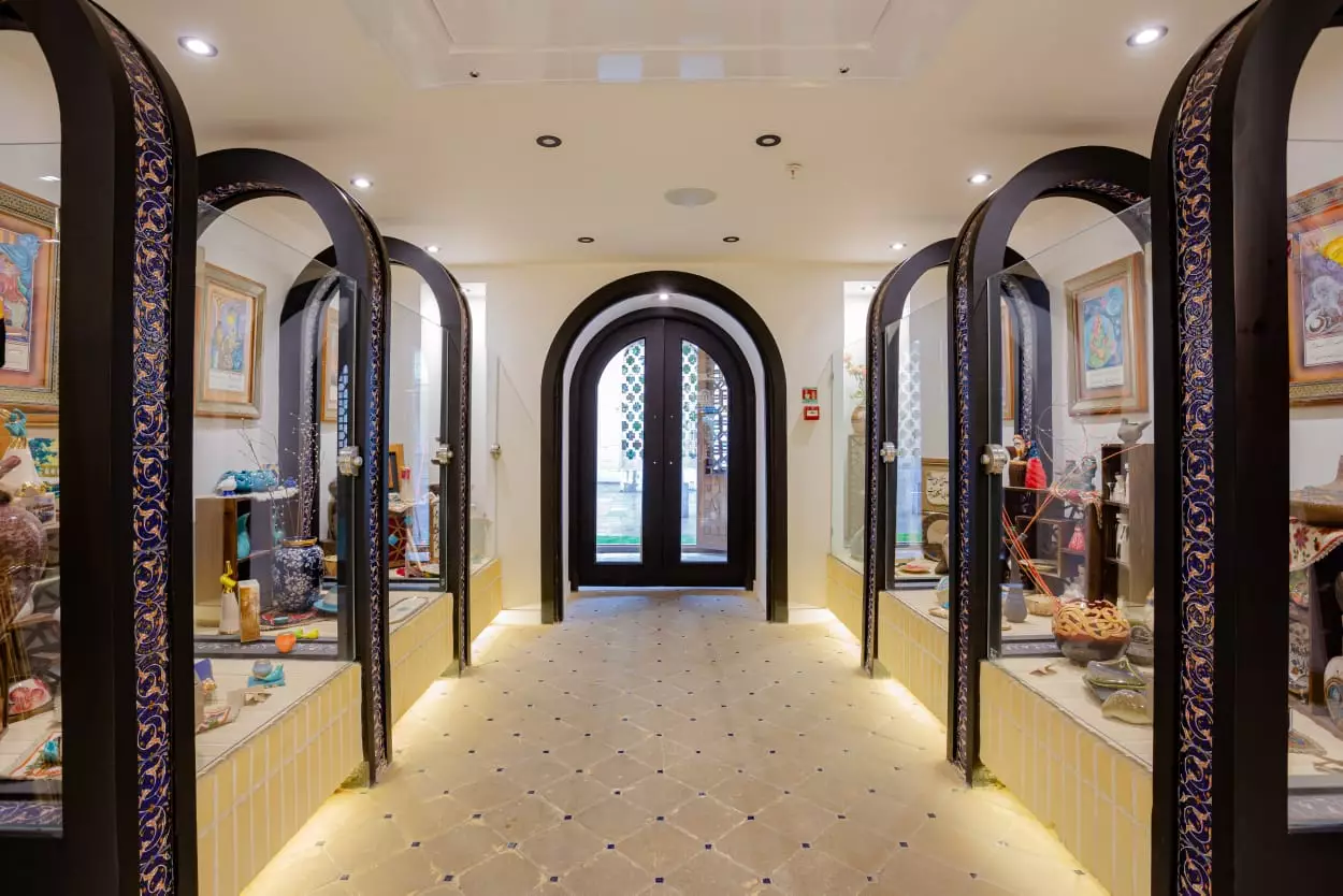 بوتیک هتل هنر