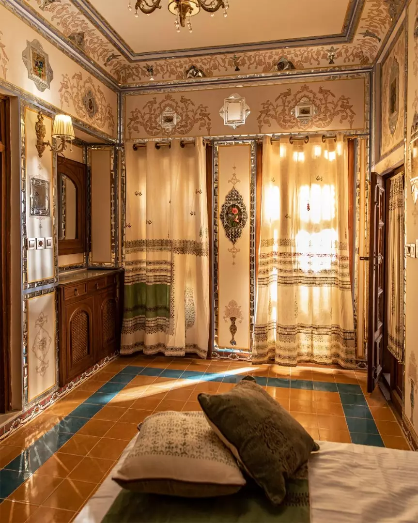 بوتیک عمارت شهسواران