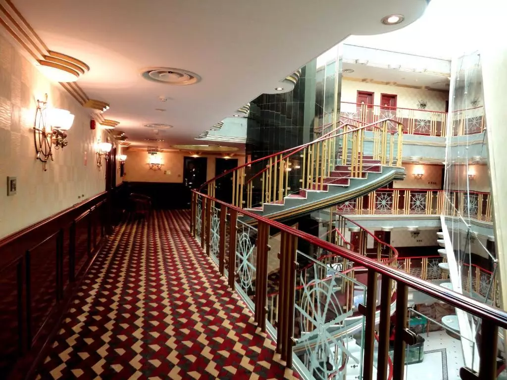 هتل بیچ بای مسقط