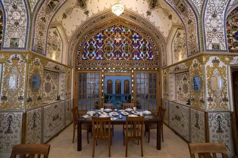 هتل بوتیک خانه تاریخی کیانپور