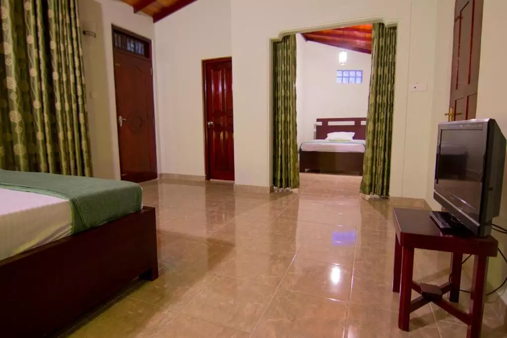 هتل کندیان هیدئوت