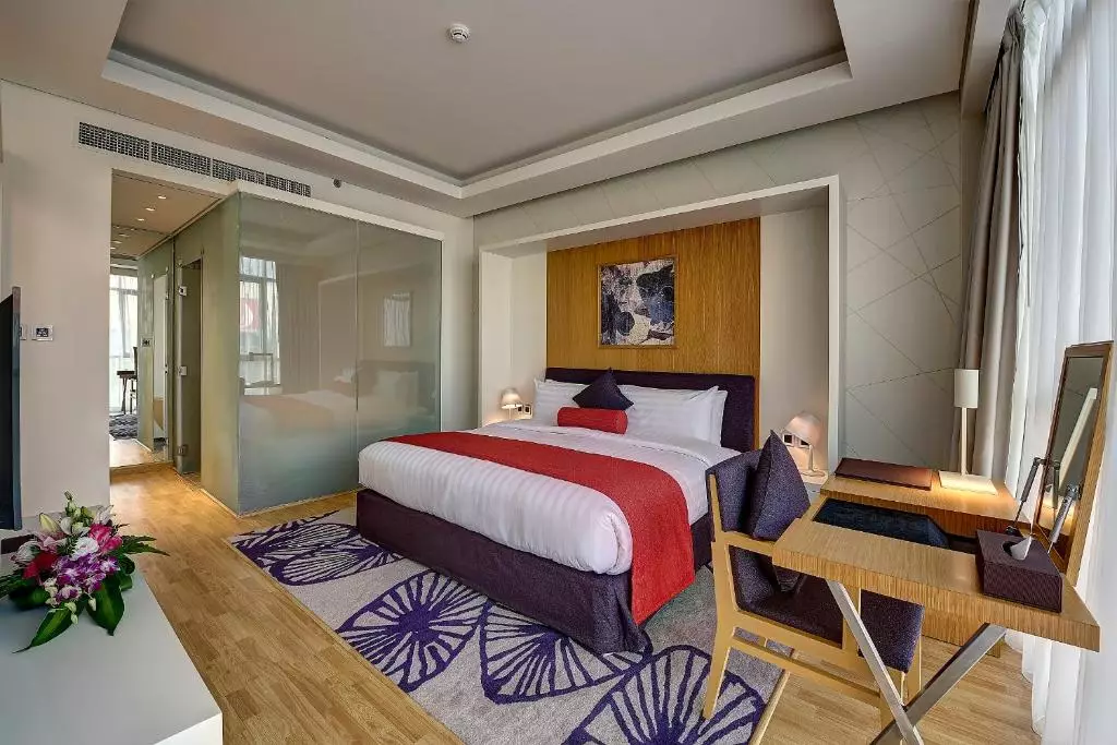 هتل رویال کانتیننتال