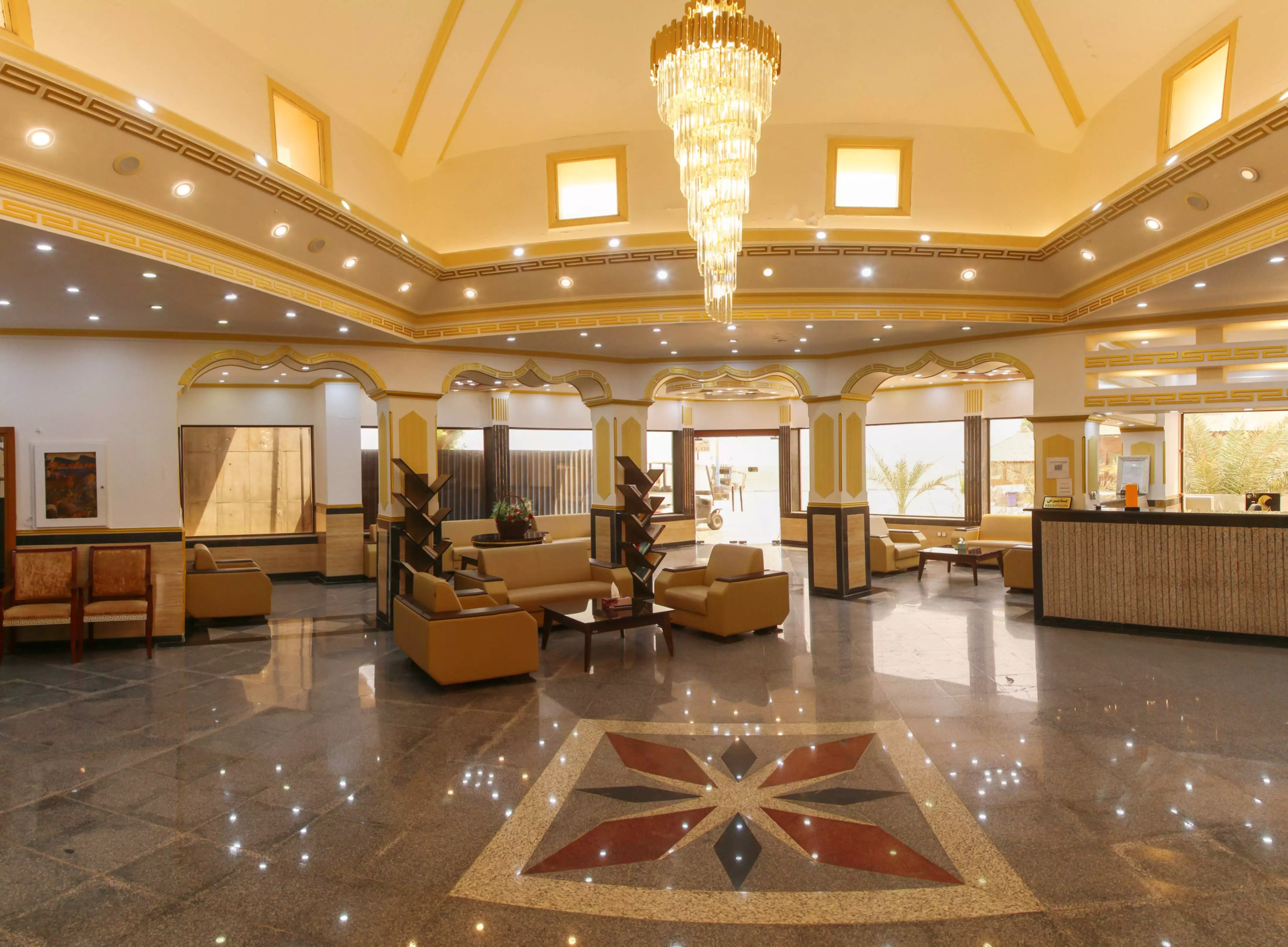 هتل ساحل طلایی