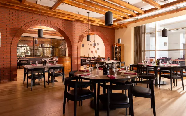 مانترا ریزورا و کانگرس