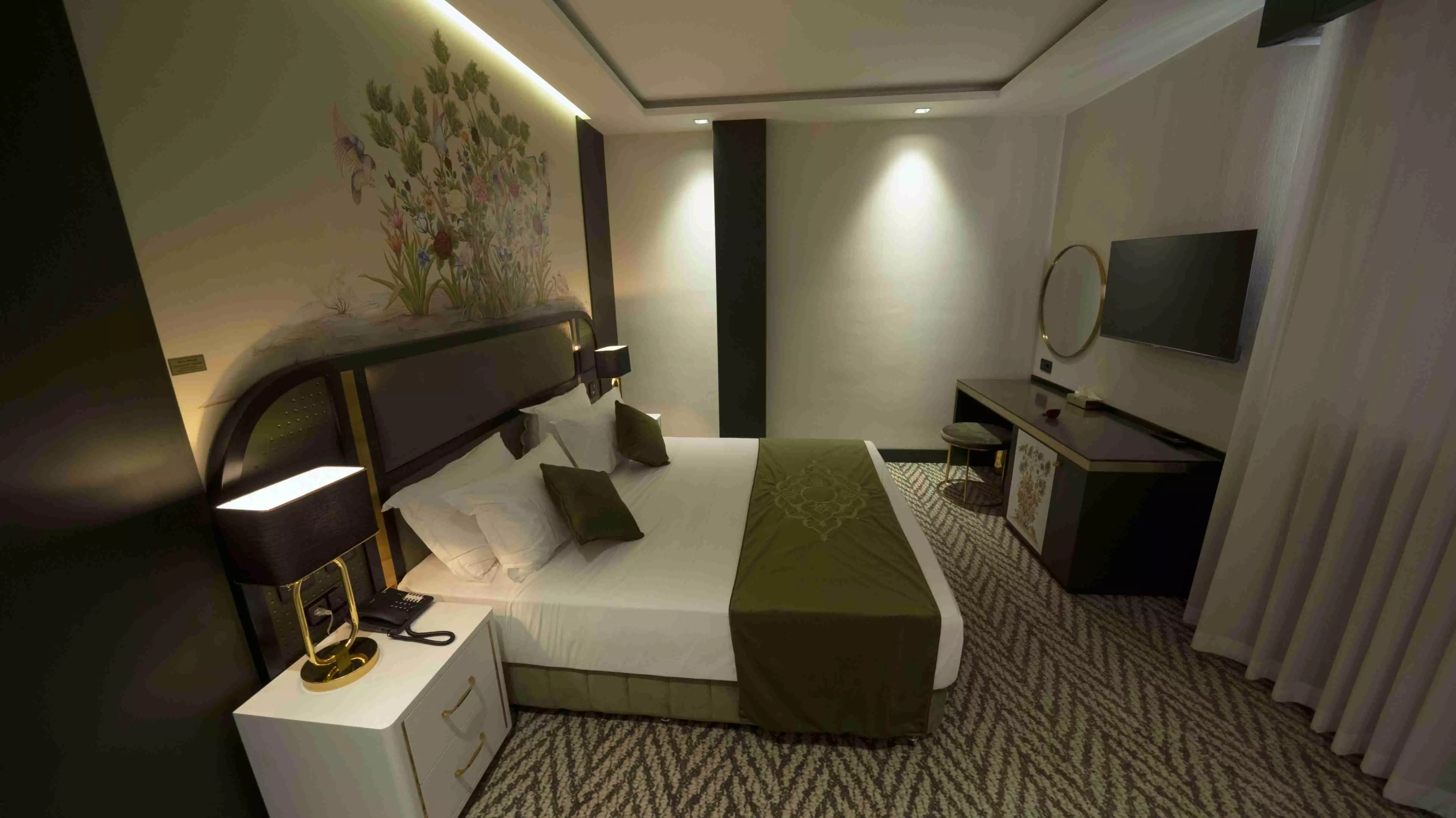 هتل مجلل چهارباغ