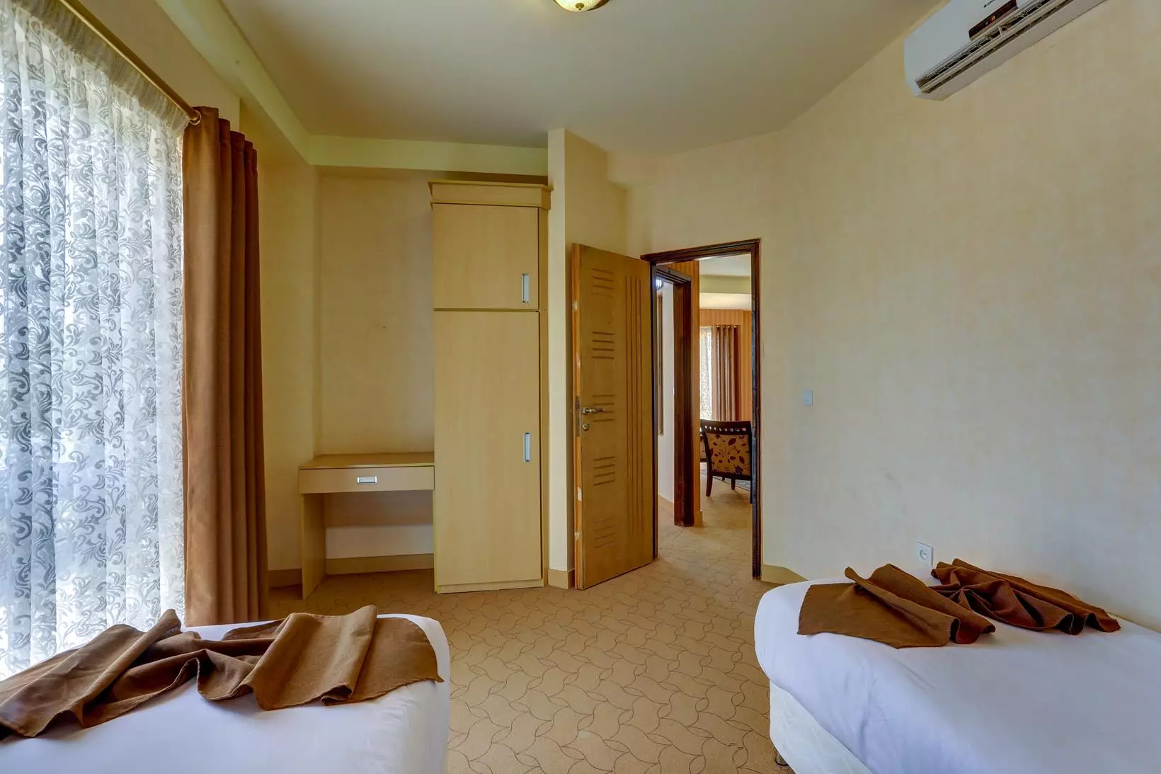 هتل گاردنیا