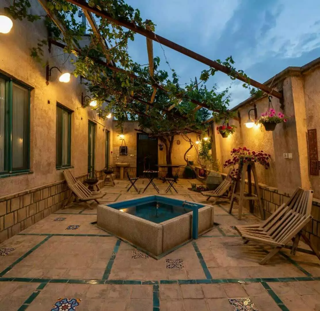 هتل منزل یزدان