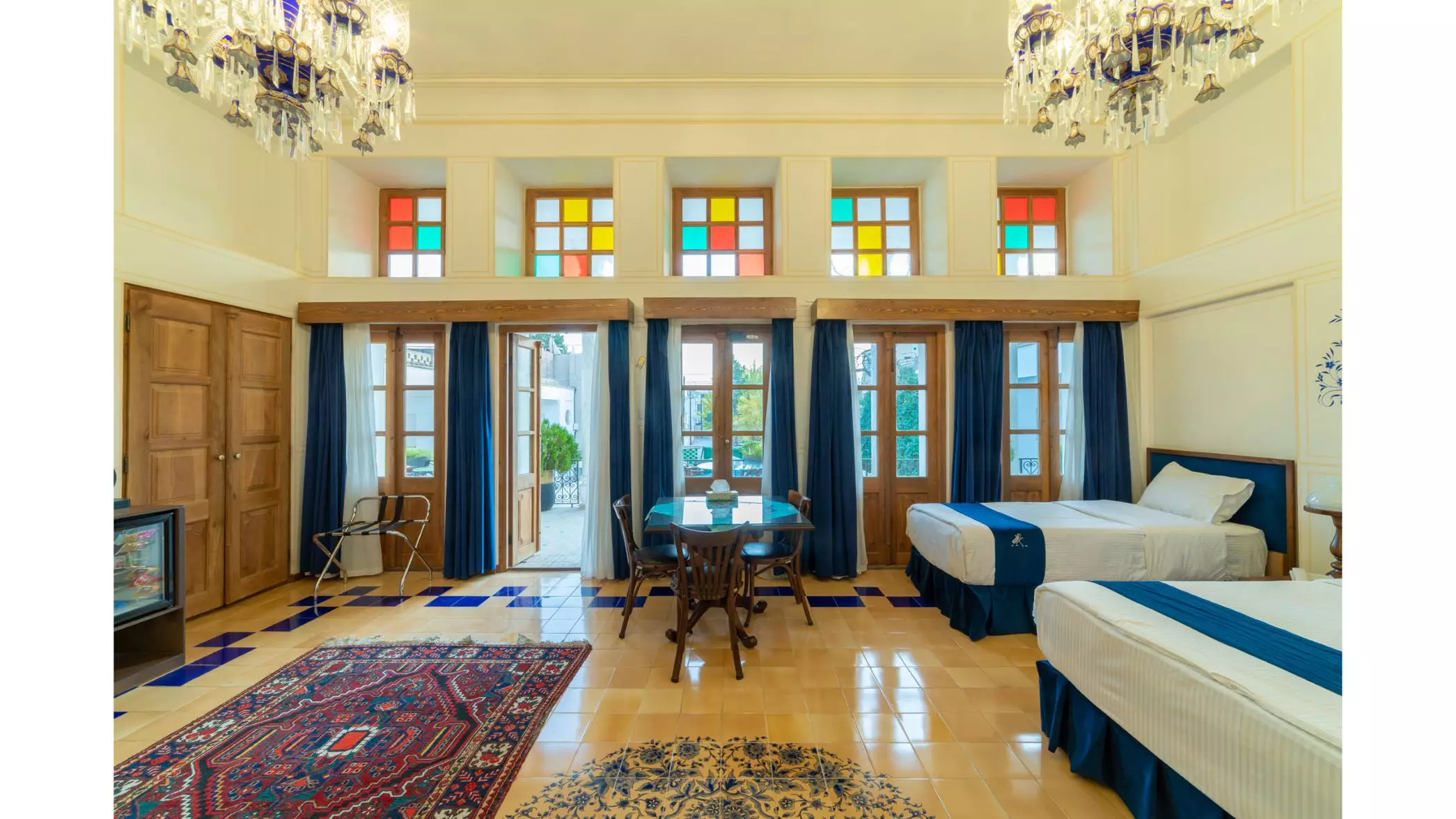 هتل سنتی کریاس