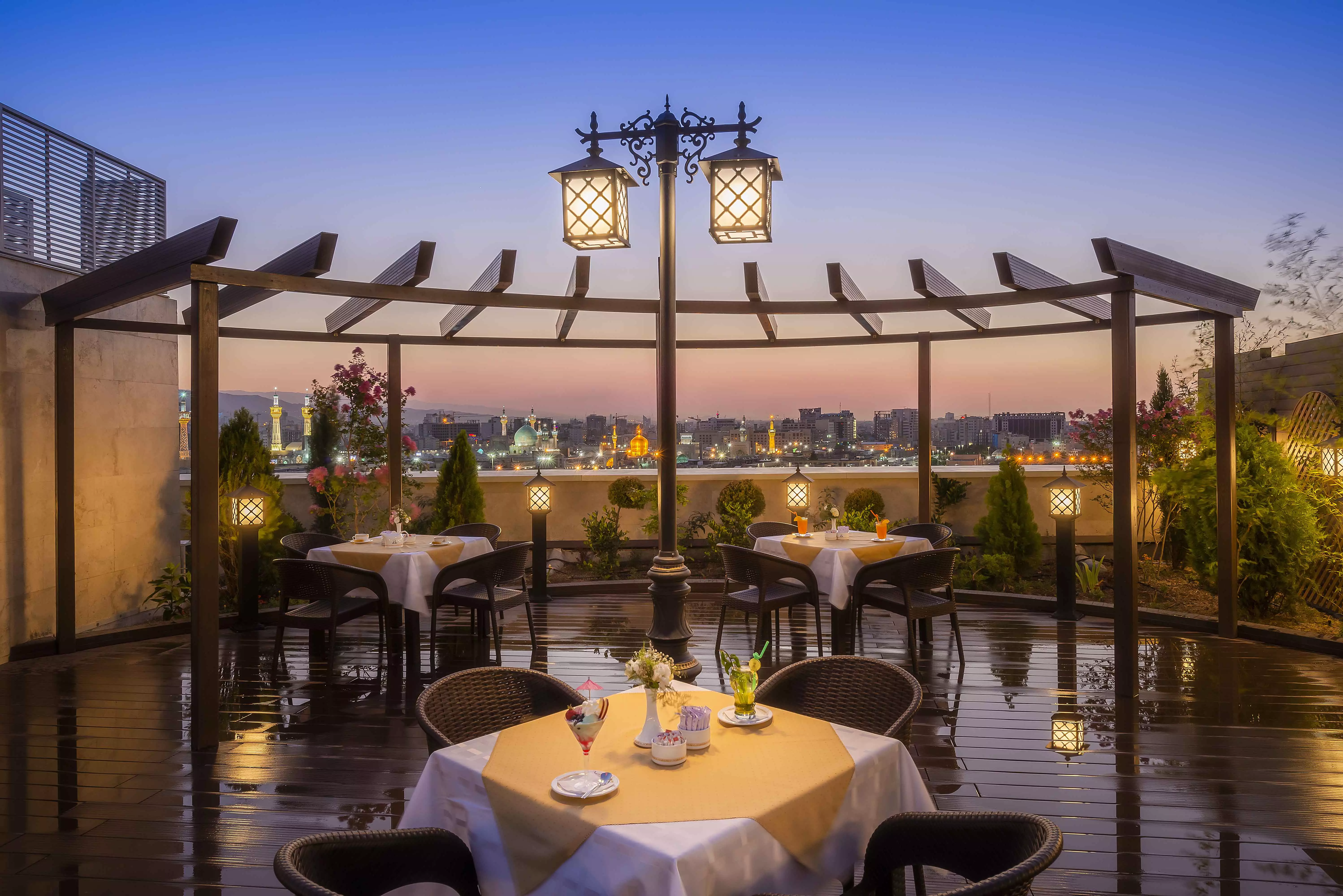 هتل لیان(مدینه الجواد )